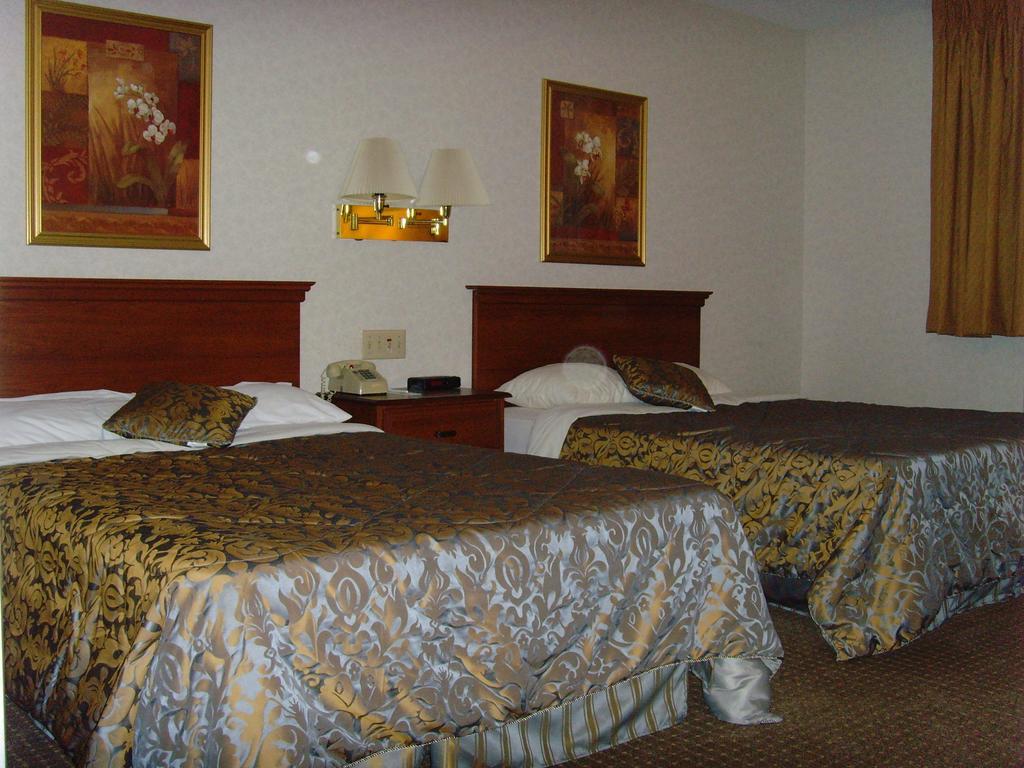 Ripon Welcome Inn And Suites Екстер'єр фото